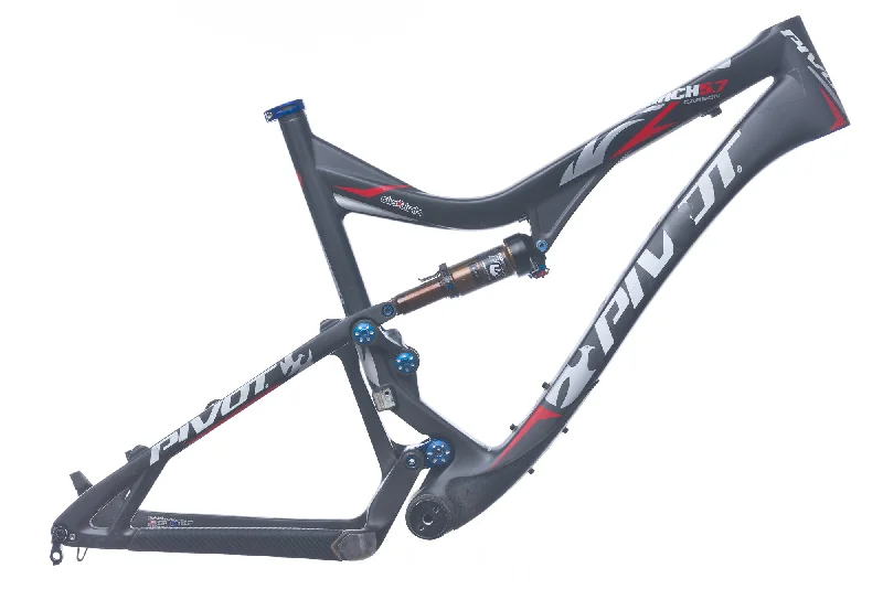 bicycle indoor setup-Pivot Mach 5.7 Carbon Large Frame - 2012