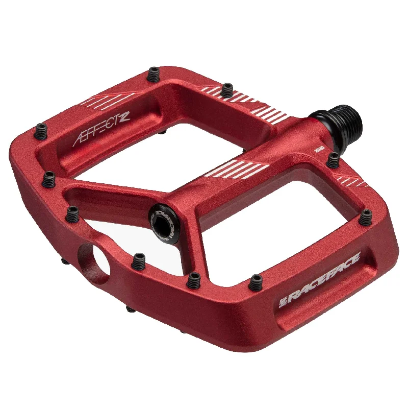 bicycle saddle guard-RaceFace Aeffect R Pedals - Platform Aluminum 9/16" Red